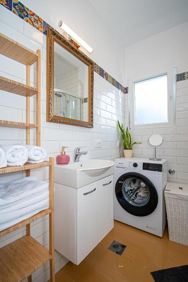 Apartment Nikola Kastel Novi Bagian luar foto